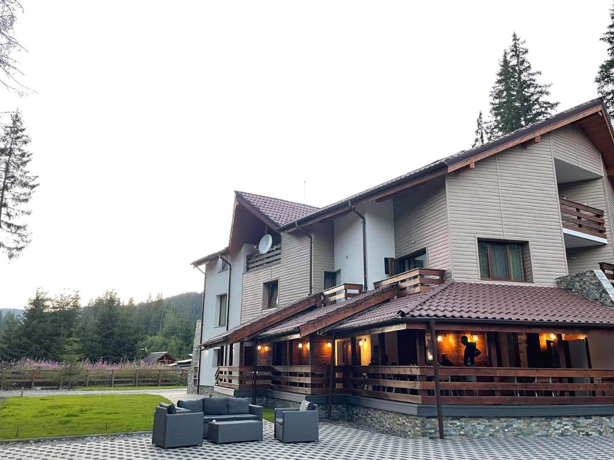 Sidharta Resort Obarsia-Lotrului Extérieur photo